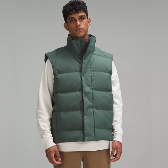 Lululemon Wunder Puff Vest
Tech Canvas men’s size s m L xl 
Color dark Forest - Picture 1 of 11